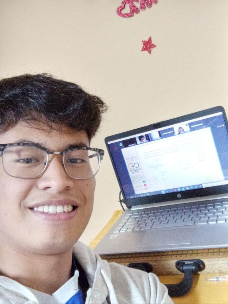 Alumnos en sus clases personalizadas CBC Argentina